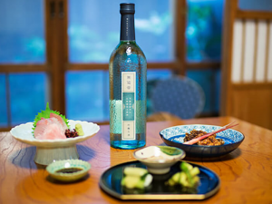 Mukantei with Japanese stylish dining table