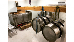 equipments for squeezing sake