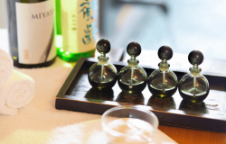 Sample image of HOSHINOYA’s Limited Sake Packages